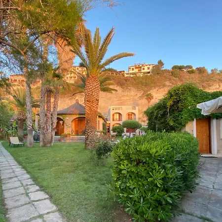 Giada Couette-café 4*