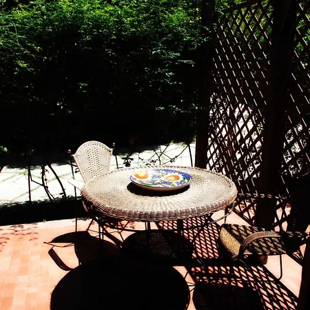 Giada Couette-café Tropea