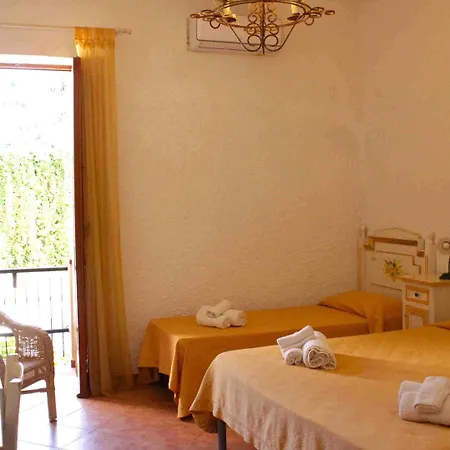 Giada Couette-café 4*