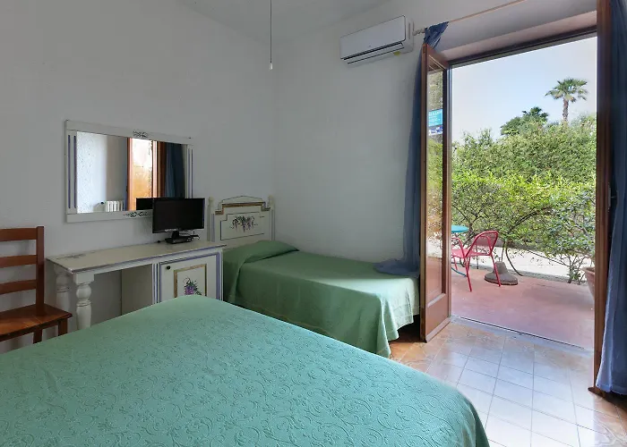 Giada Couette-café Tropea