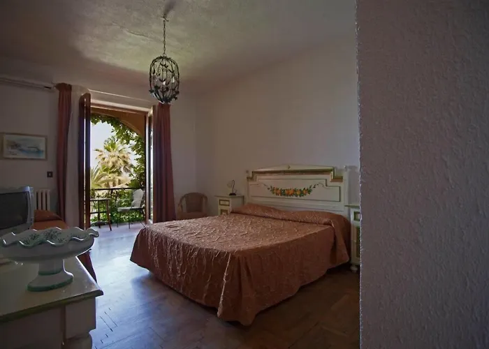 基亚达别墅酒店 4*